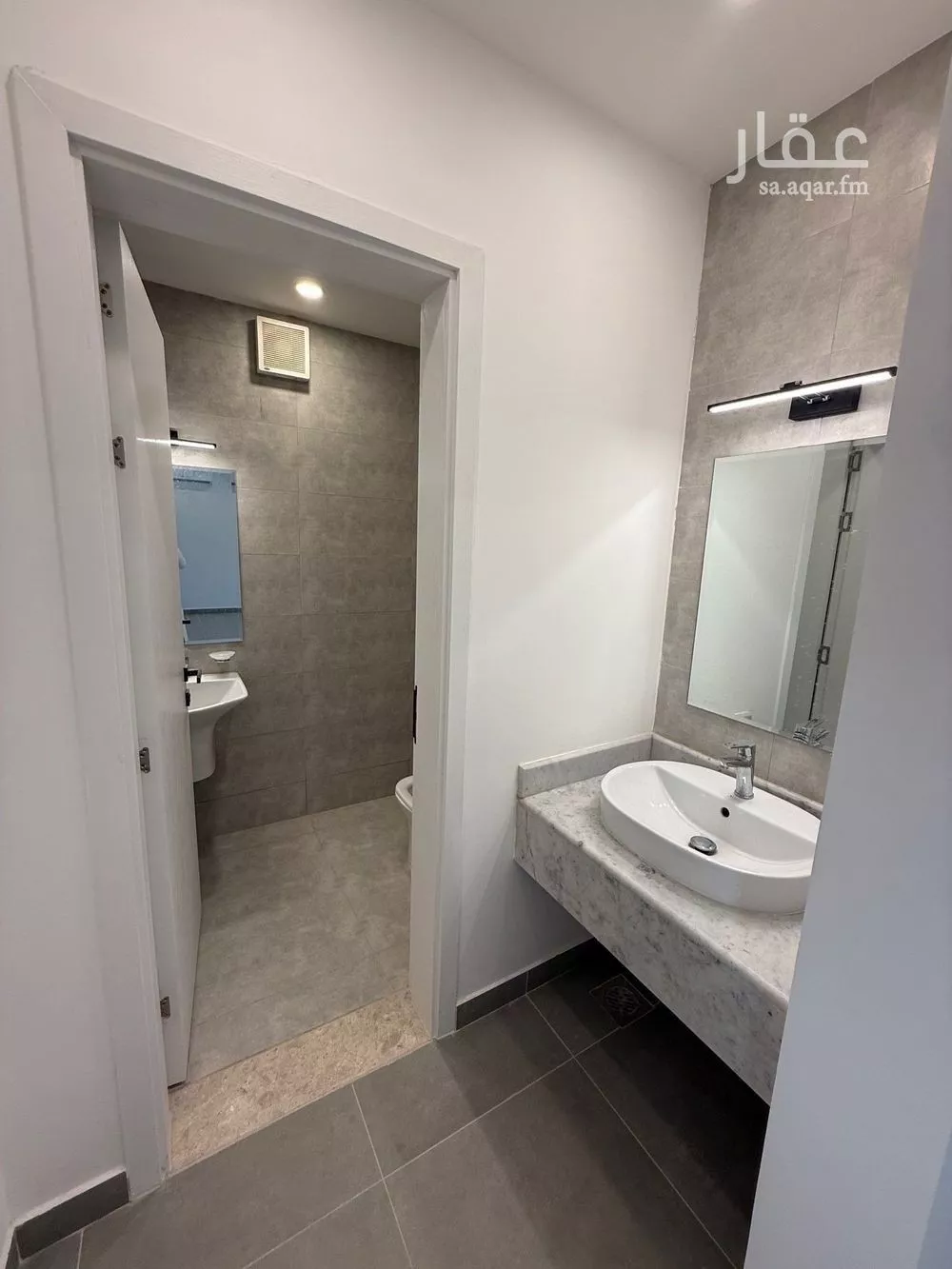 4 bedroom villa in Riyadh 9