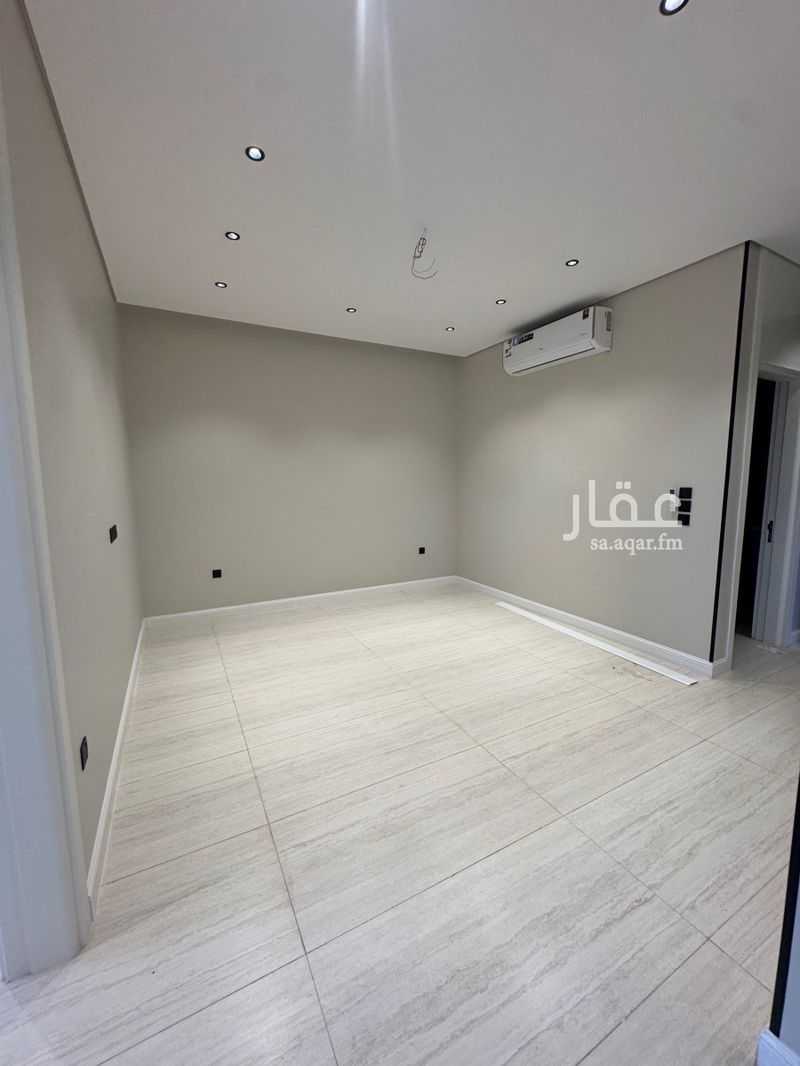3 bedroom apartment in Al Ruwais, Jeddah 9