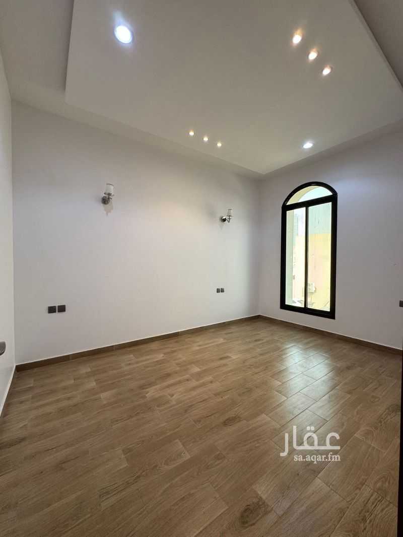 4 bedroom villa in Riyadh 8