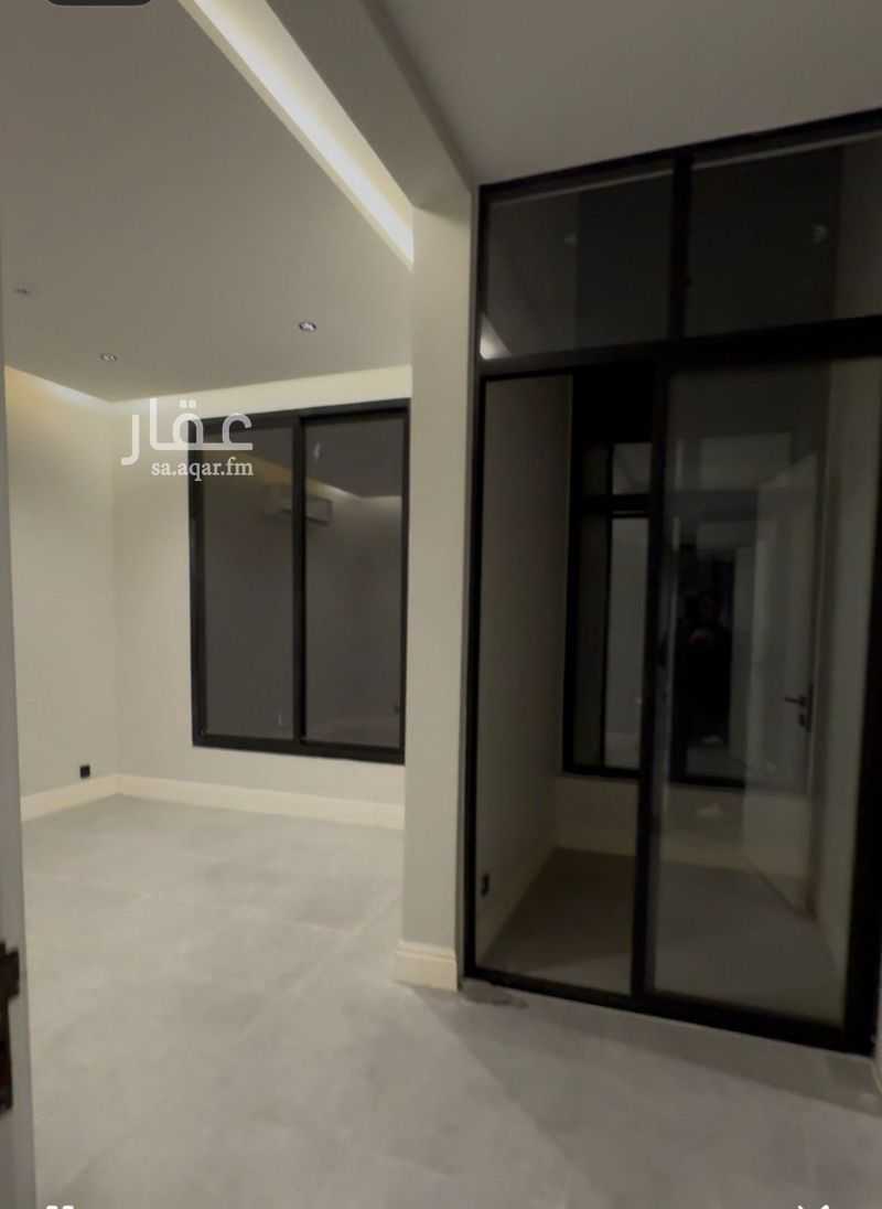 4 bedroom villa in Riyadh 5