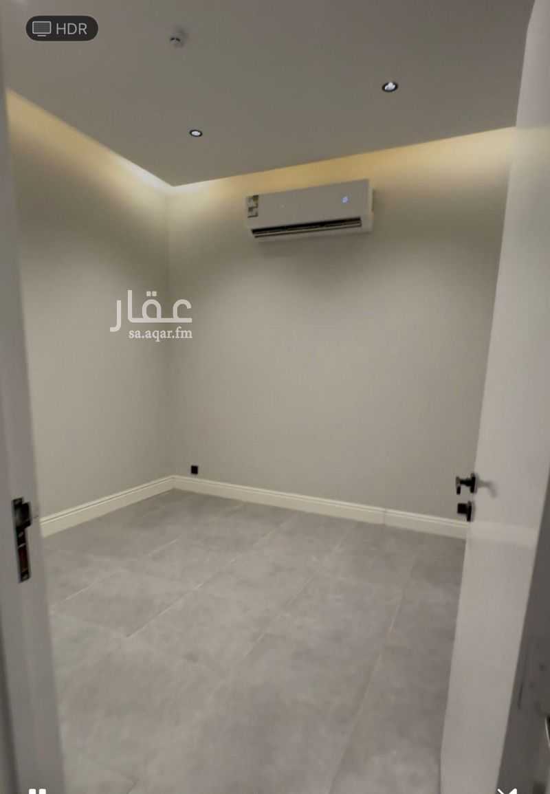 4 bedroom villa in Riyadh 8