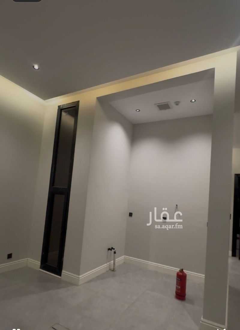 4 bedroom villa in Riyadh 10