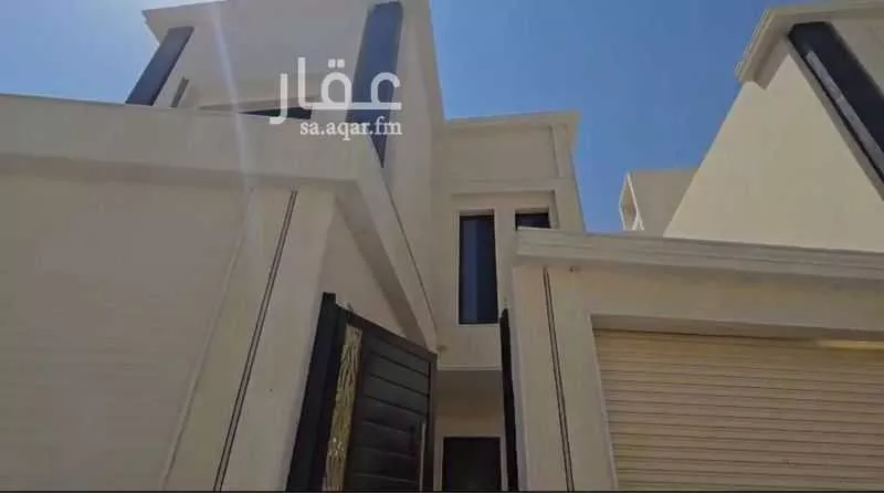 8 bedroom villa in Riyadh 4
