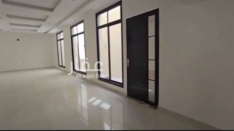 8 bedroom villa in Riyadh 5