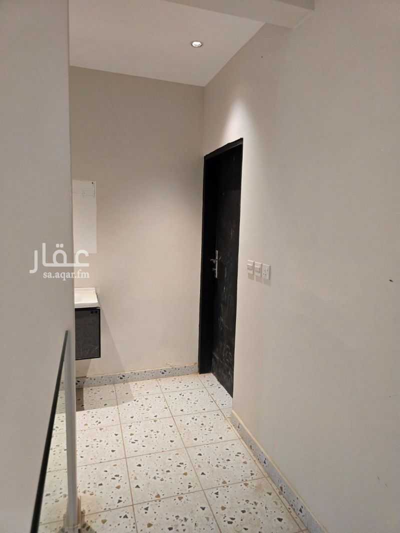 4 bedroom villa in Ar Rayan, Riyadh 18