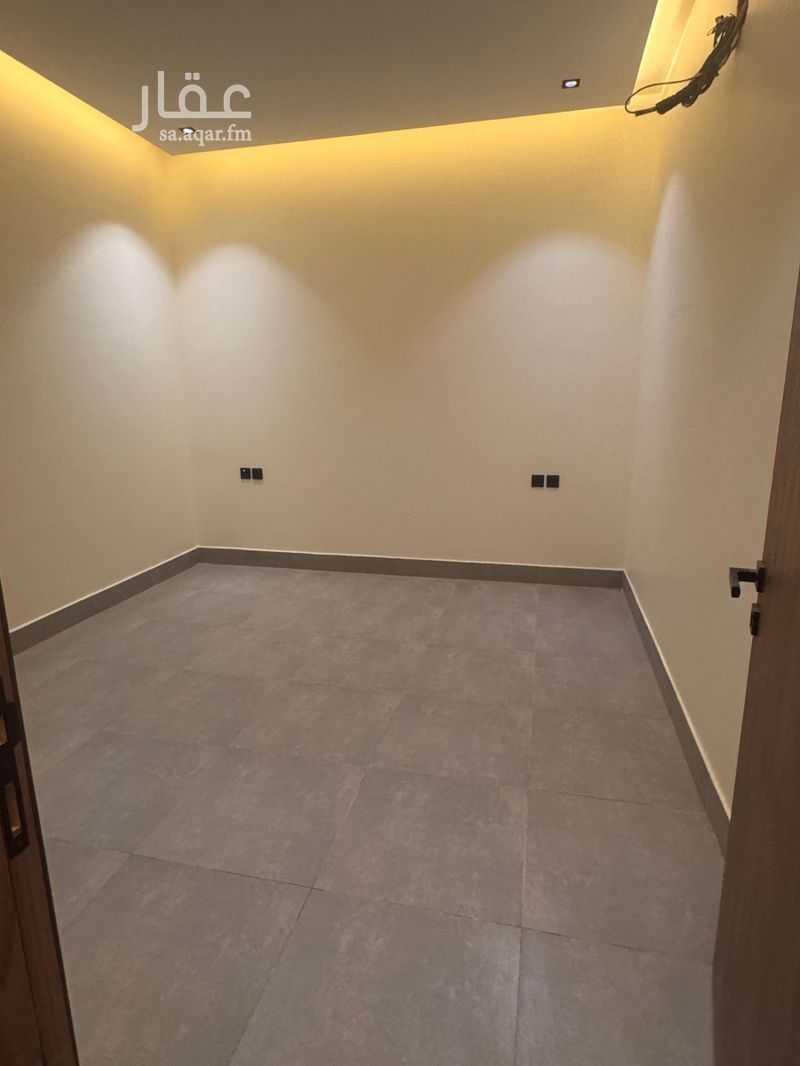 4 bedroom apartment in Al Awali, Riyadh 15