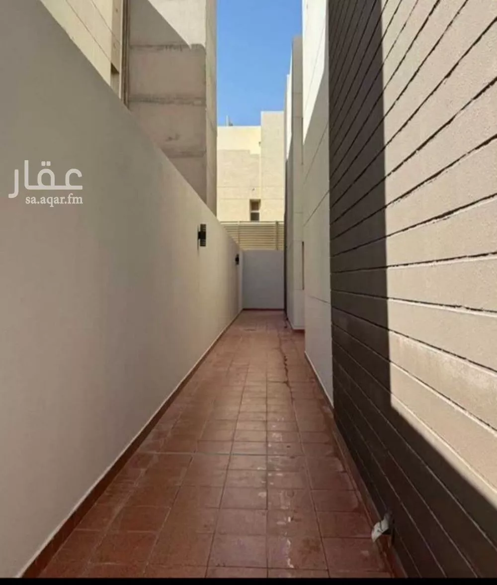 4 bedroom villa in Al Yasmin, Riyadh 5