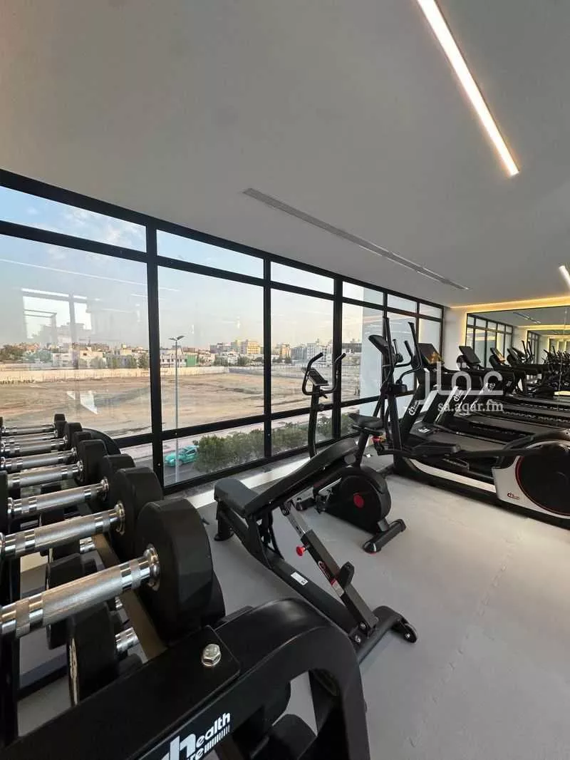 2 bedroom apartment in Al Sharafiyah, Jeddah 13