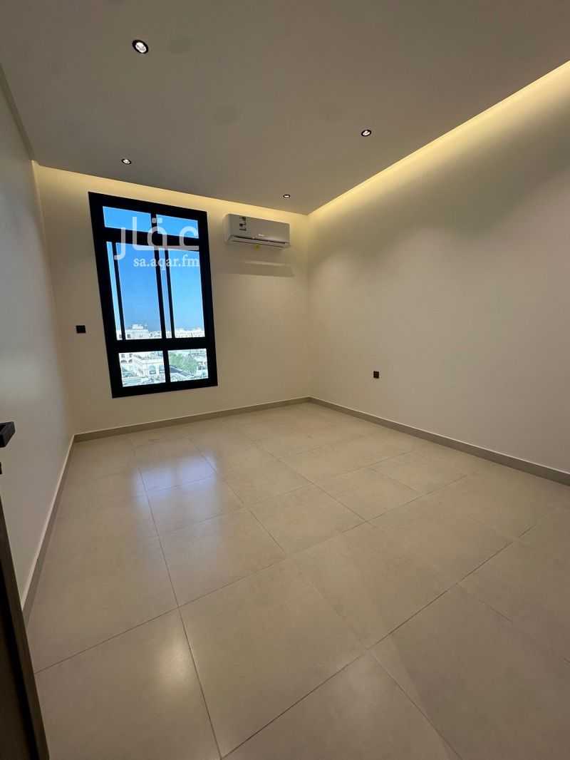 2 bedroom apartment in Al Sharafiyah, Jeddah 4