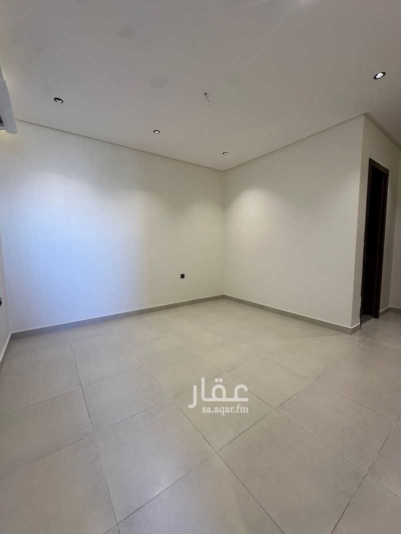 2 bedroom apartment in Al Sharafiyah, Jeddah 5