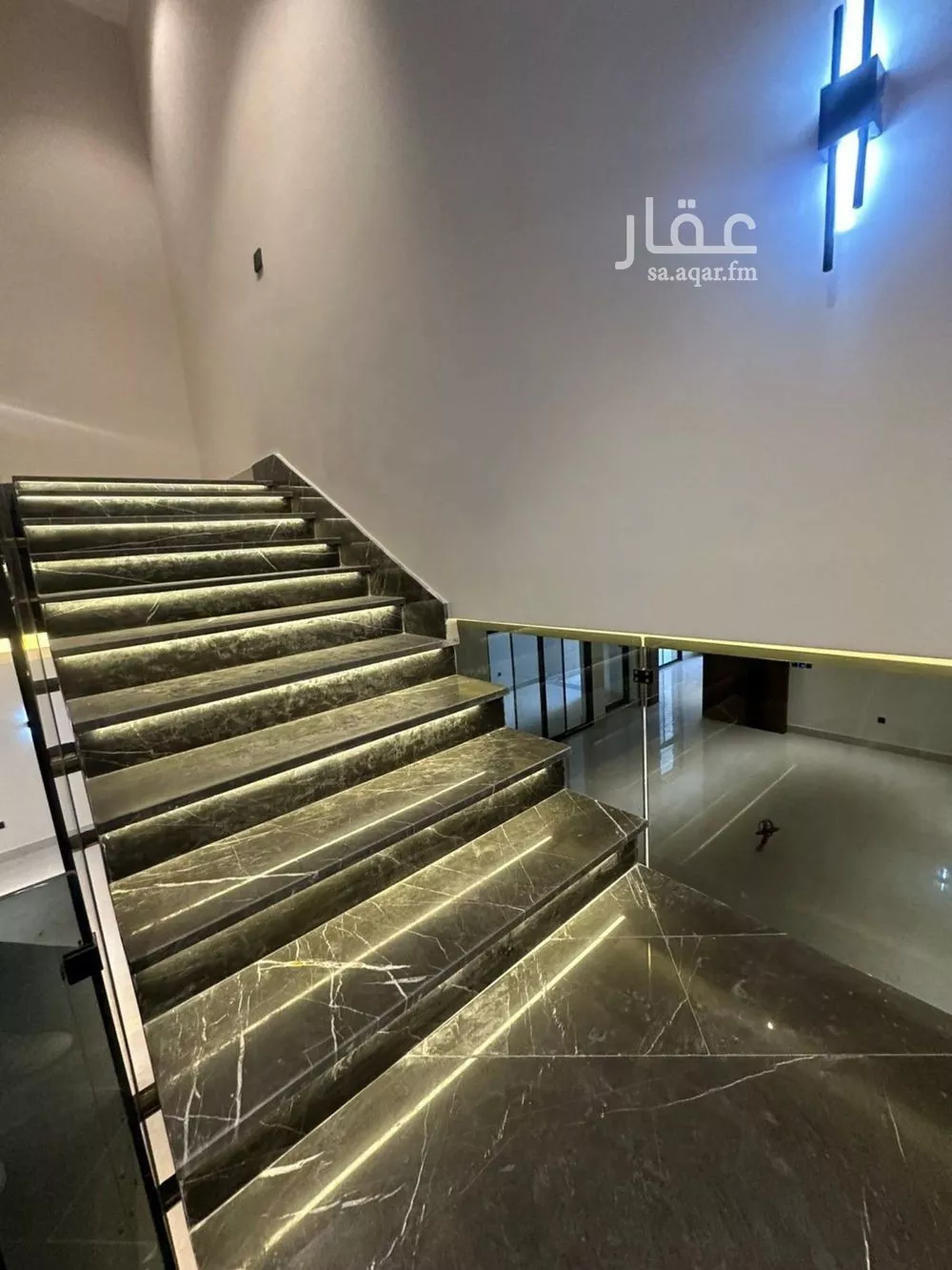 فيلا 5 غرف في الرياض 10