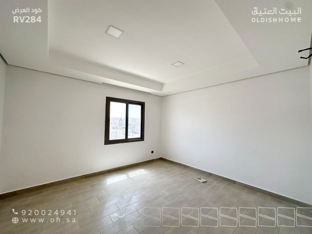 5 bedroom villa in Riyadh 9