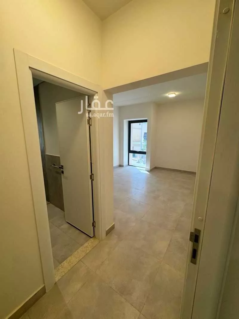 5 bedroom villa in Al Bashaer, Riyadh 5
