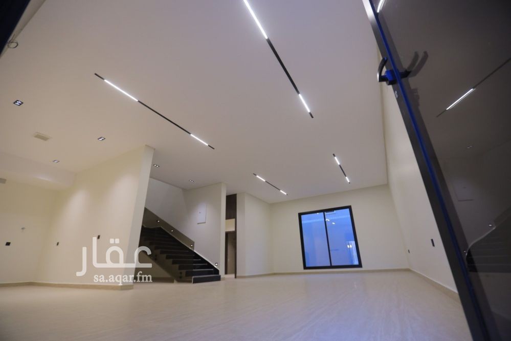 3 bedroom villa in As Suwaidi Al Gharabi, Riyadh 2