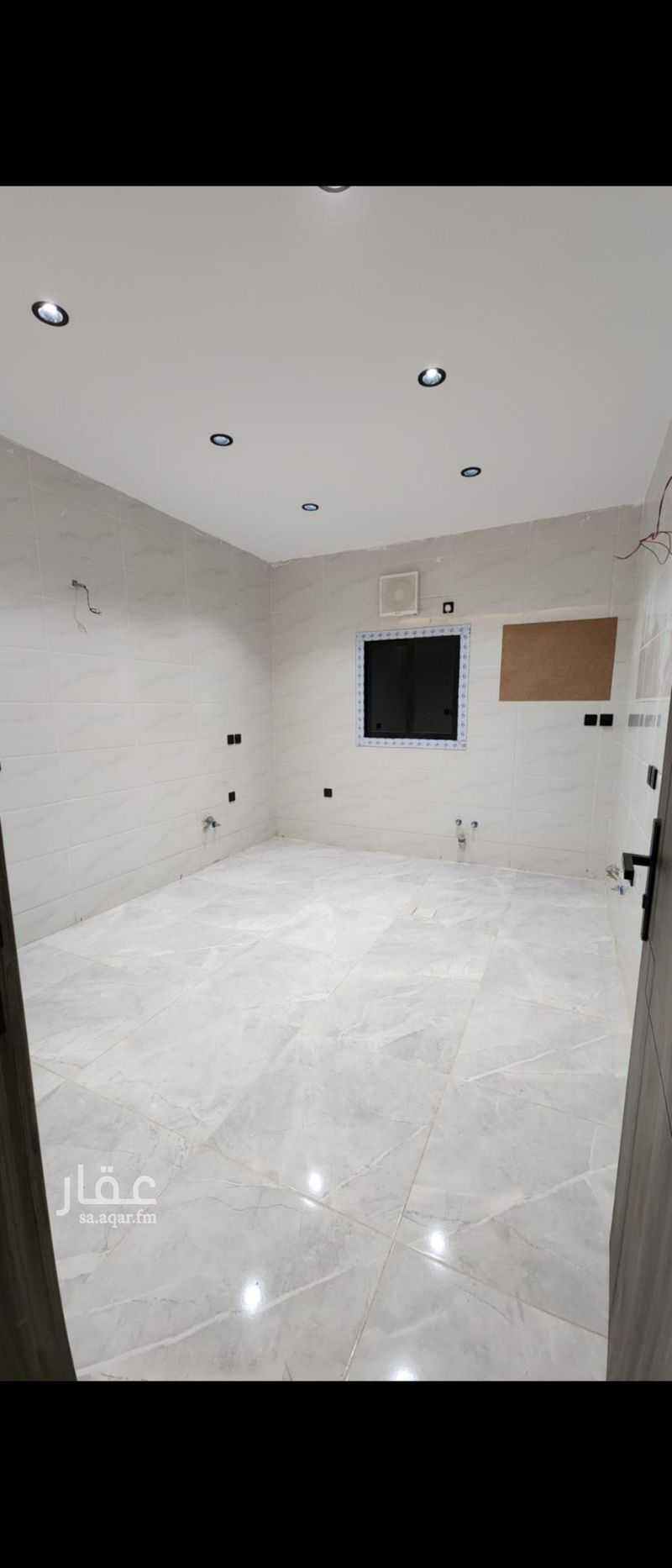 4 bedroom apartment in Al Khumrah, Jeddah 4