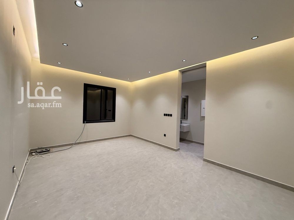 5 bedroom villa in Ash Sharq, Riyadh 8