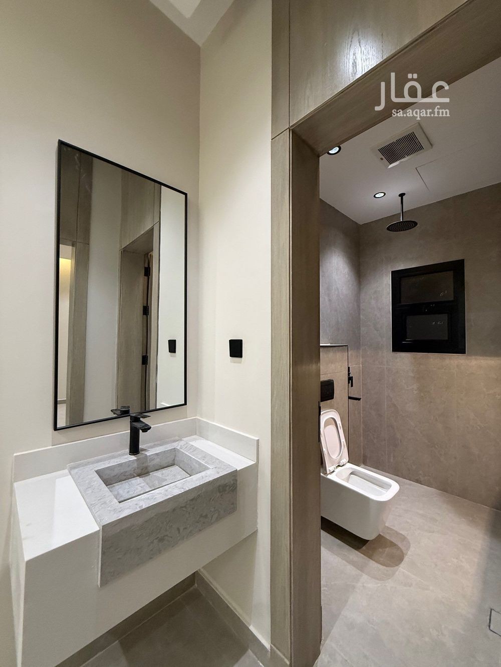 5 bedroom villa in Ash Sharq, Riyadh 20