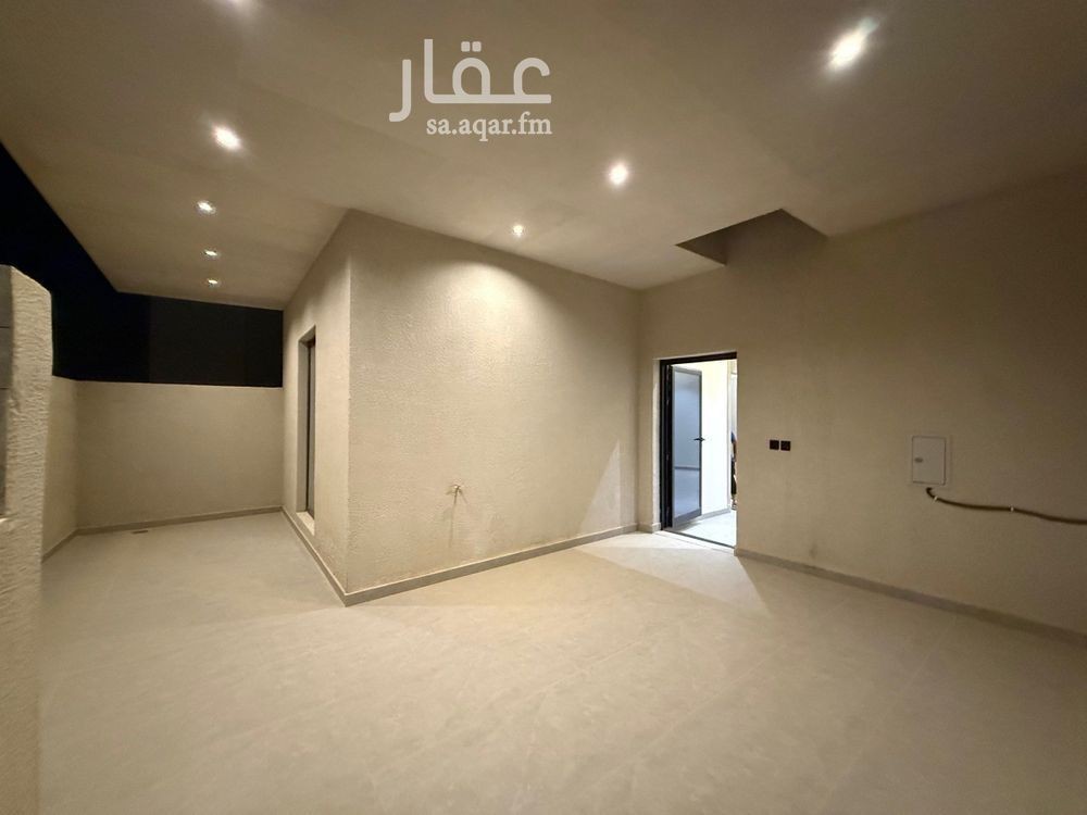 5 bedroom villa in Ash Sharq, Riyadh 15