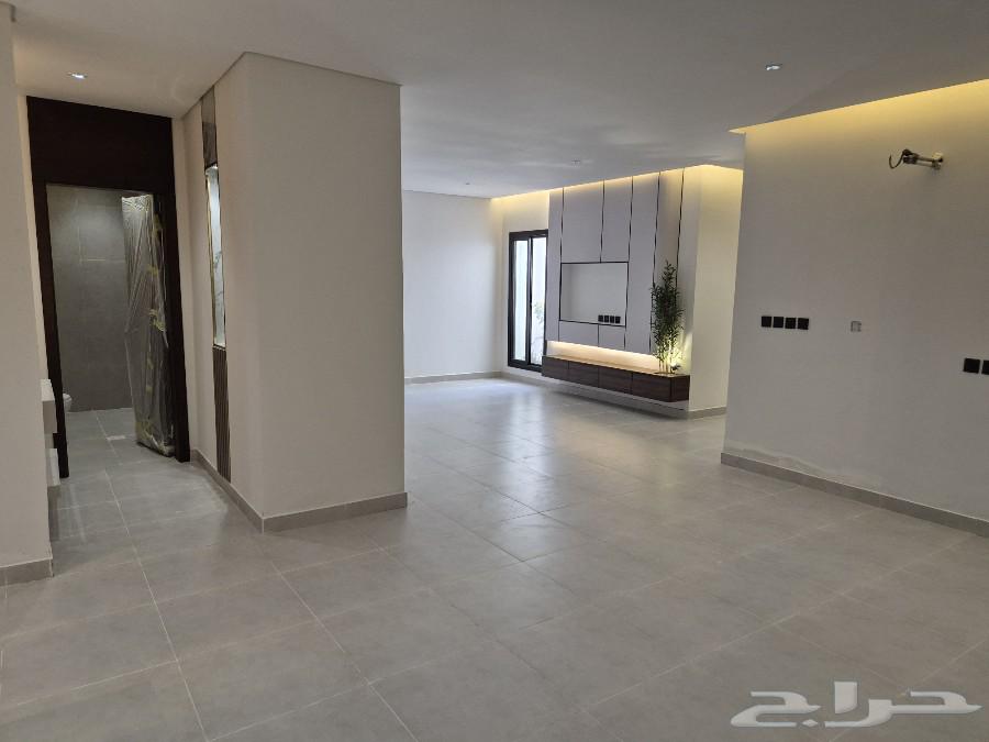 5 bedroom villa in Al Wahah, Jeddah 7