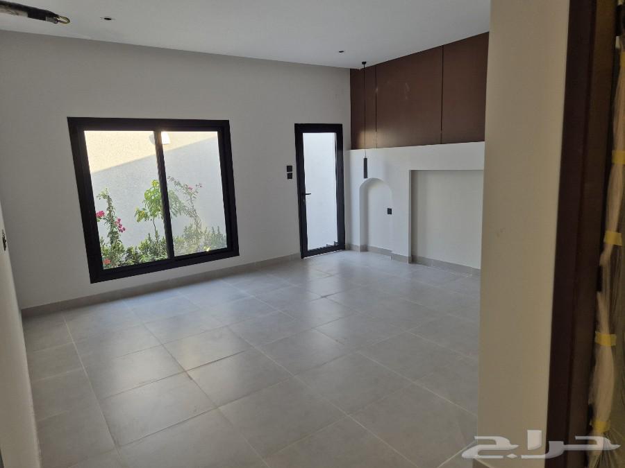 5 bedroom villa in Al Wahah, Jeddah 8