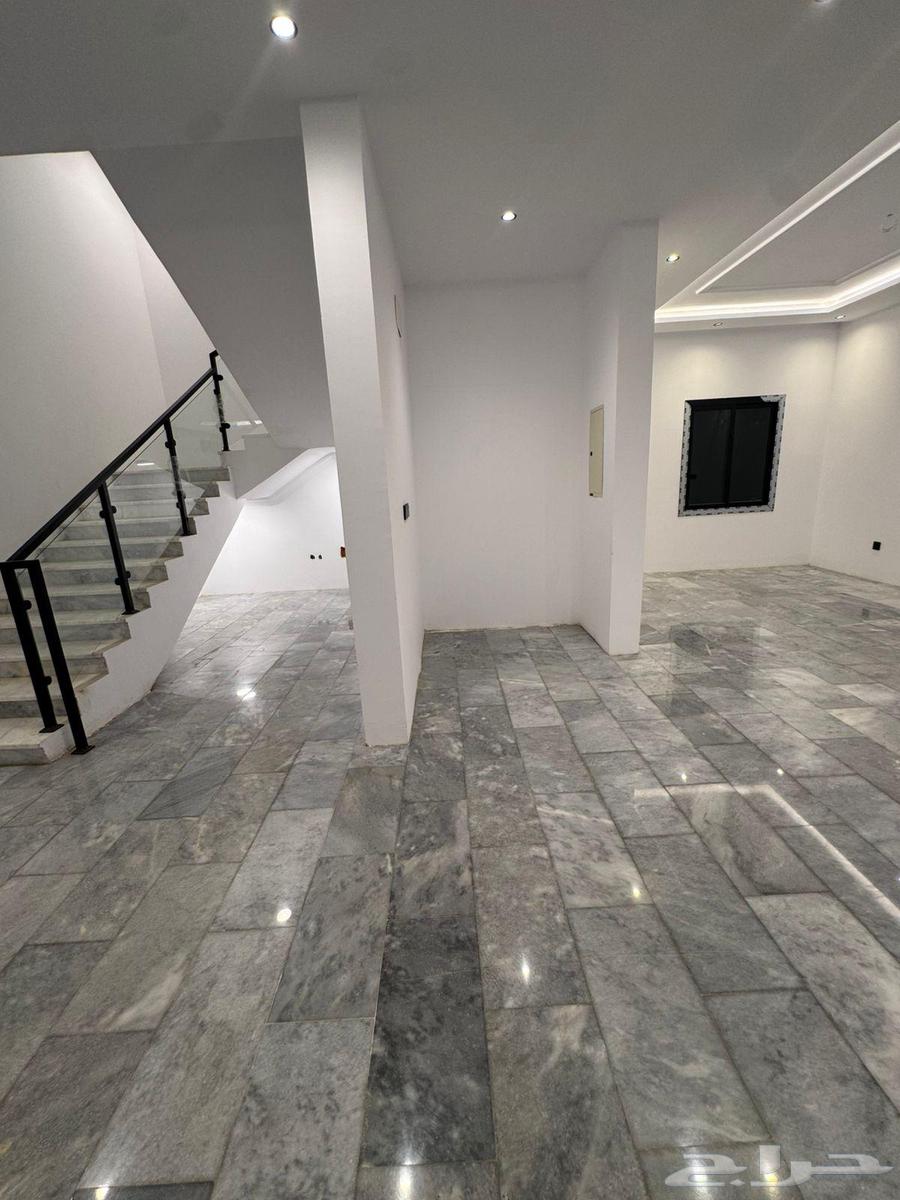7 bedroom villa in Al Rabwa, Jeddah 4