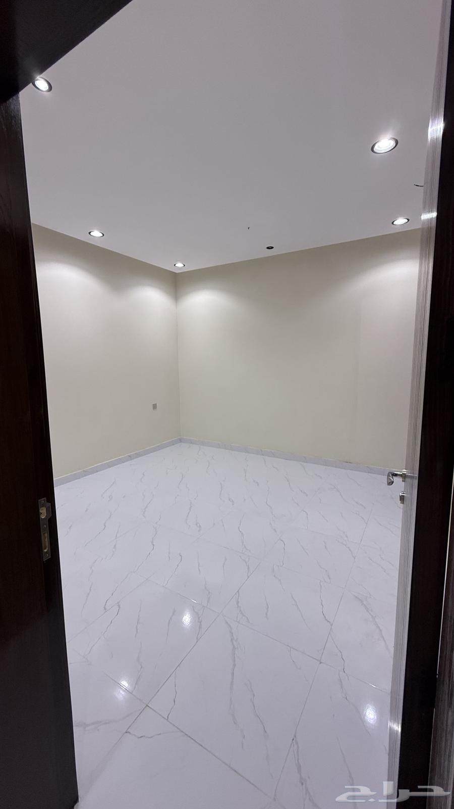7 bedroom villa in Al Quraynah, Jeddah 13