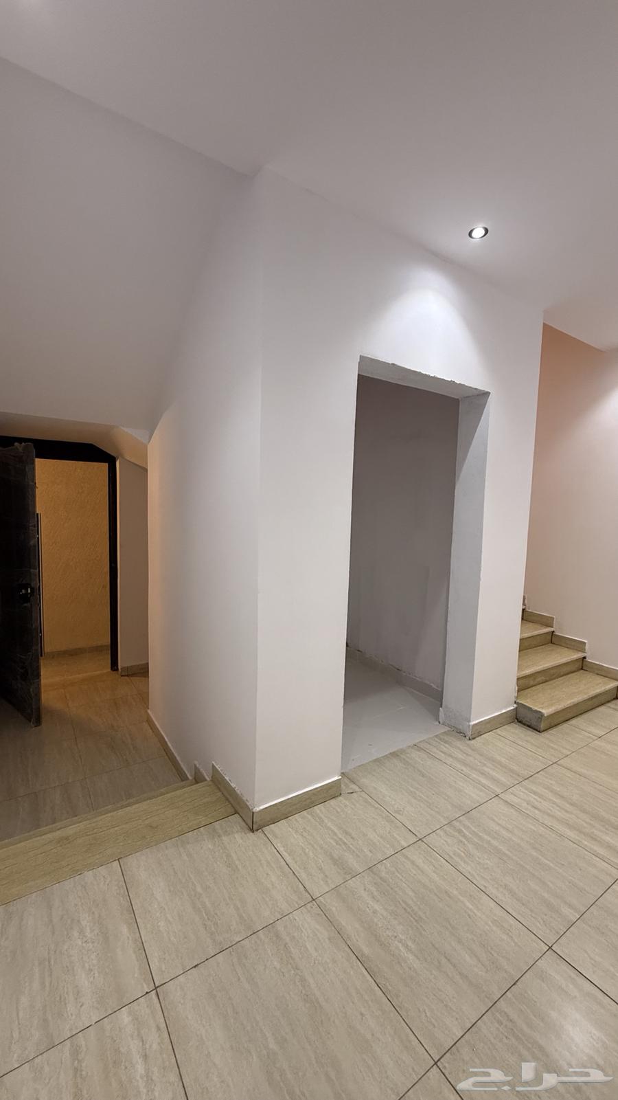 7 bedroom villa in Al Quraynah, Jeddah 17