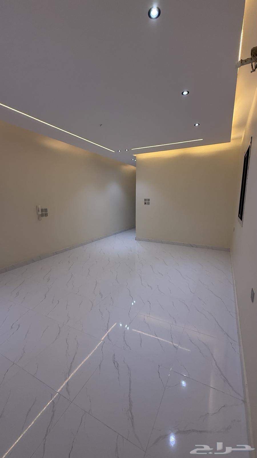 7 bedroom villa in Al Quraynah, Jeddah 33
