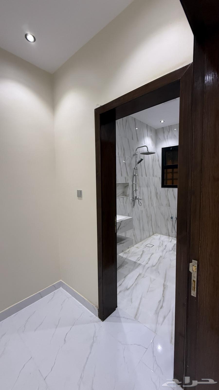 7 bedroom villa in Al Quraynah, Jeddah 39