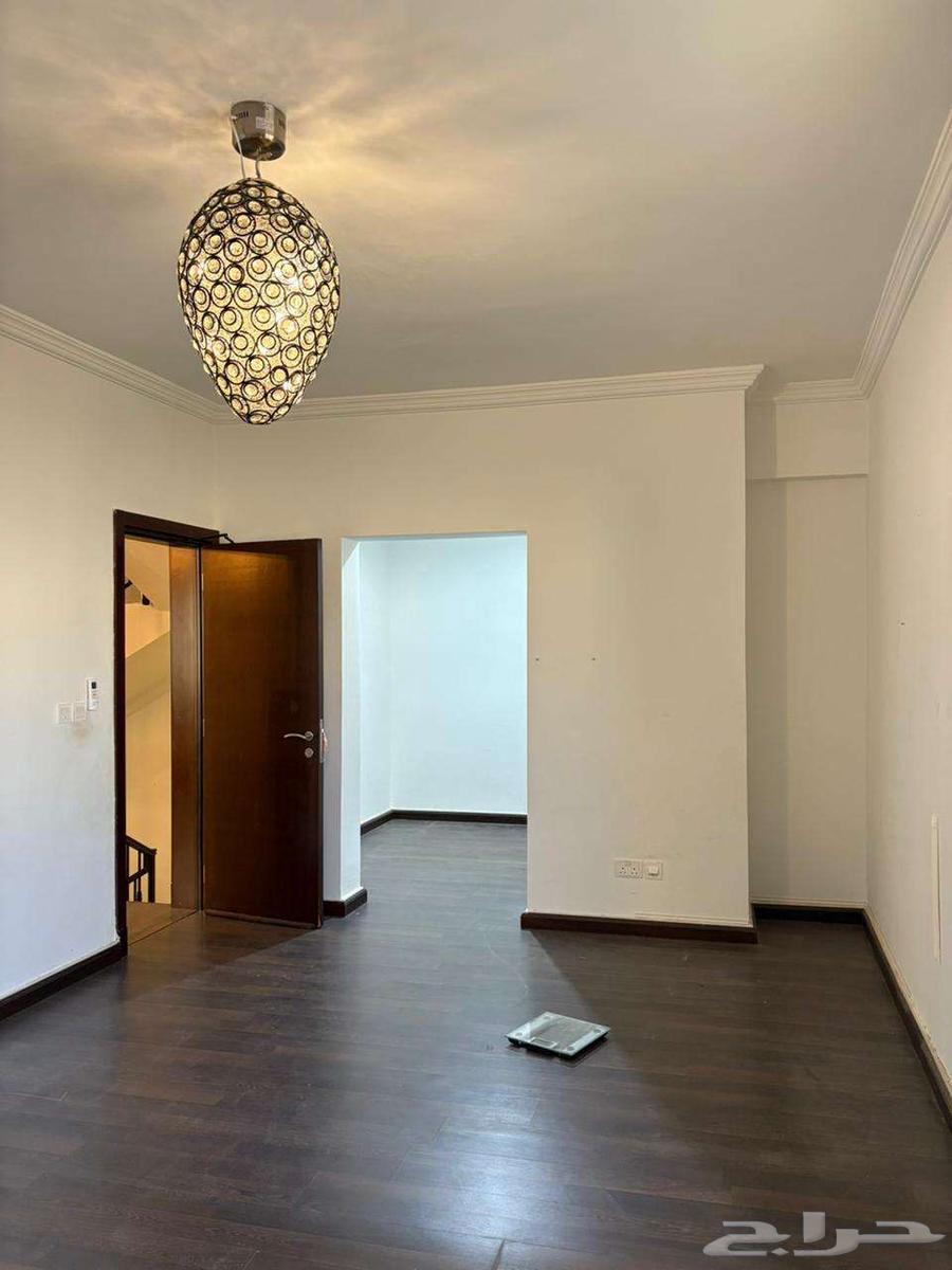 9 bedroom villa in Al Gharbiyah, Jeddah 4