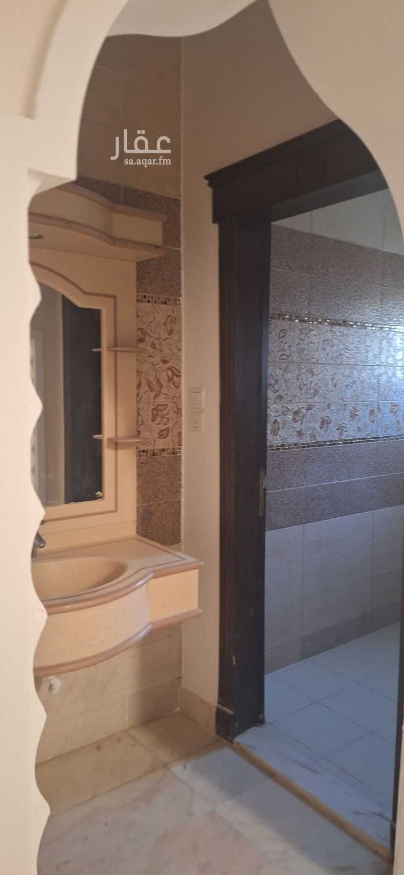 4 bedroom building in Al Zahra, Jeddah 5