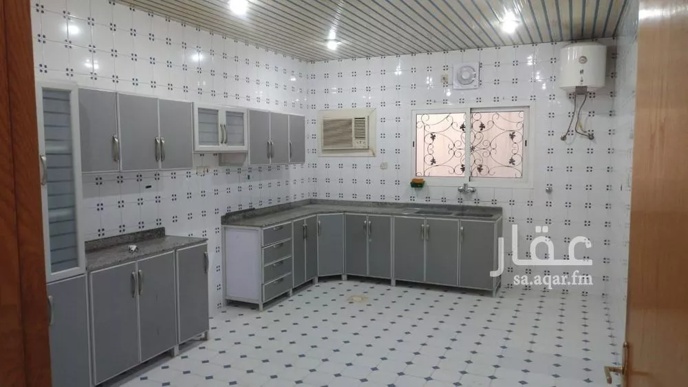 6 bedroom villa in Ar Rayan, Riyadh 9