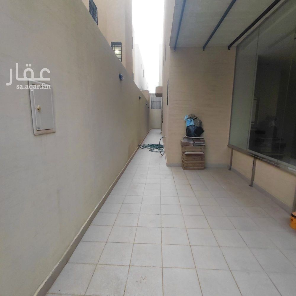 7 bedroom villa in Granada, Riyadh 5