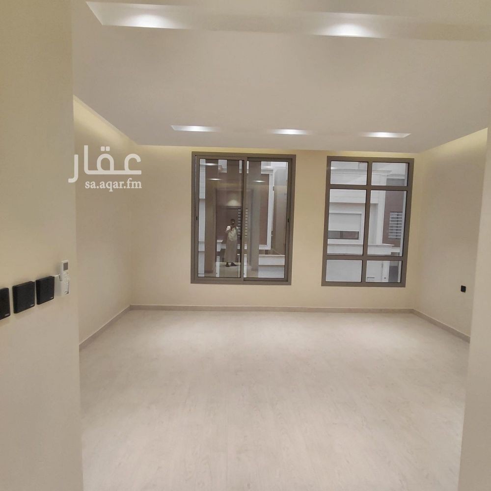 7 bedroom villa in Granada, Riyadh 6