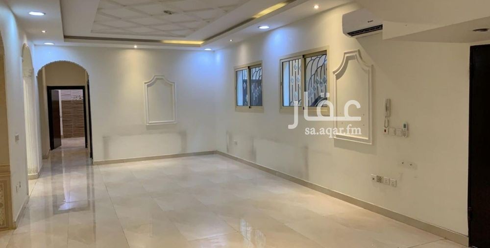 8 bedroom villa in Riyadh 14