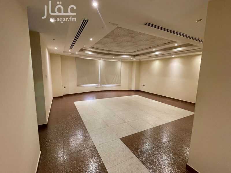 5 bedroom villa in Al Hamra, Riyadh 13