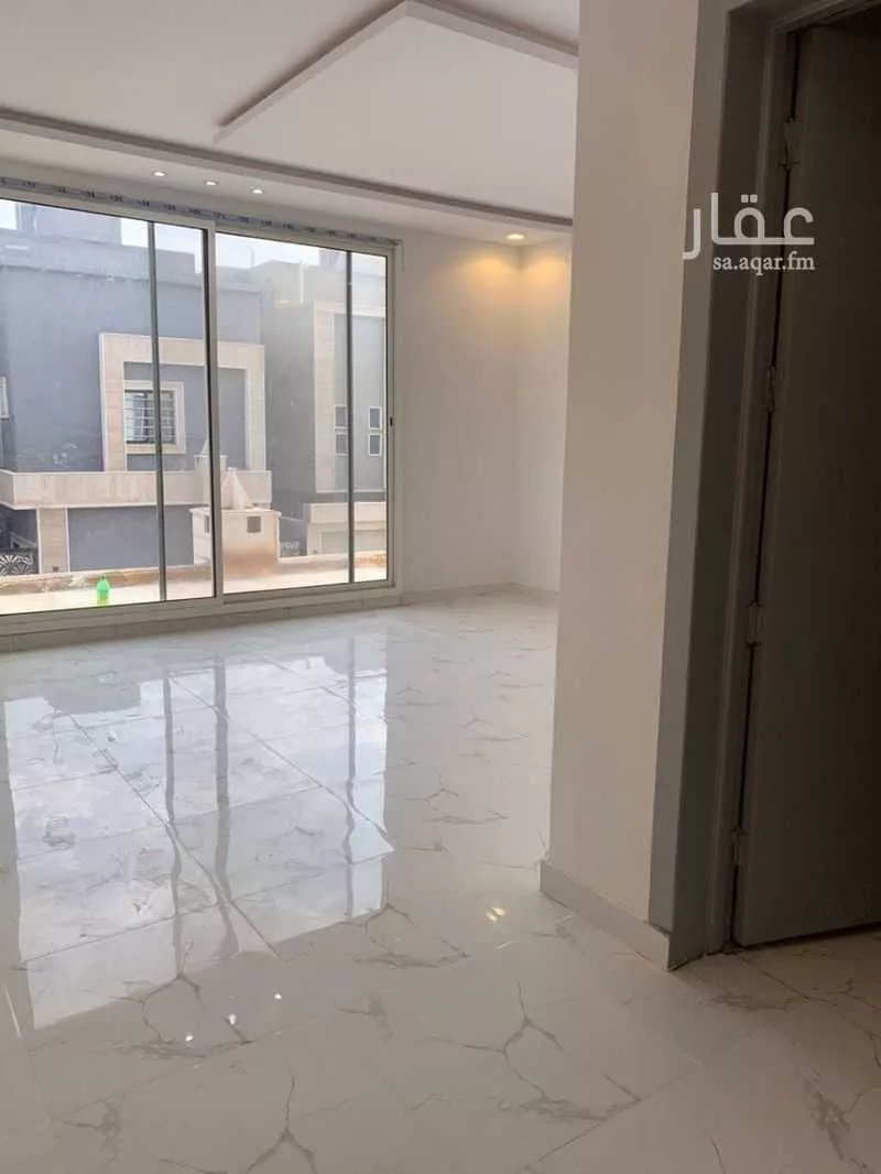 8 bedroom villa in Riyadh 6