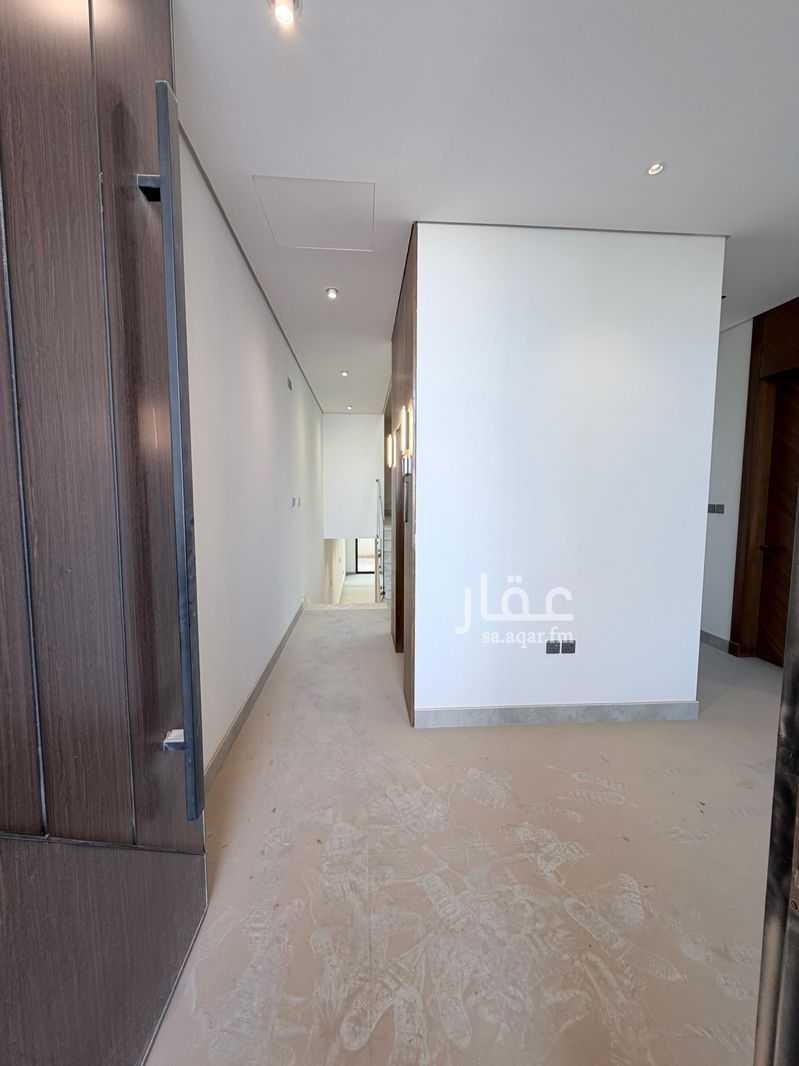 5 bedroom villa in Al Safa, Riyadh 4