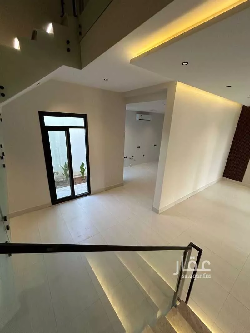 4 bedroom villa in Riyadh 9