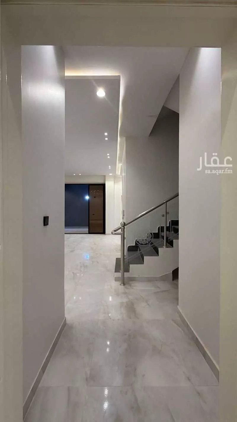 فيلا 8 غرف في الرياض 5