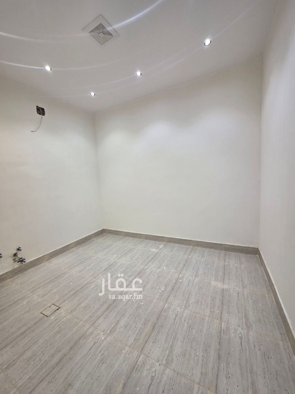 6 bedroom villa in Riyadh 13