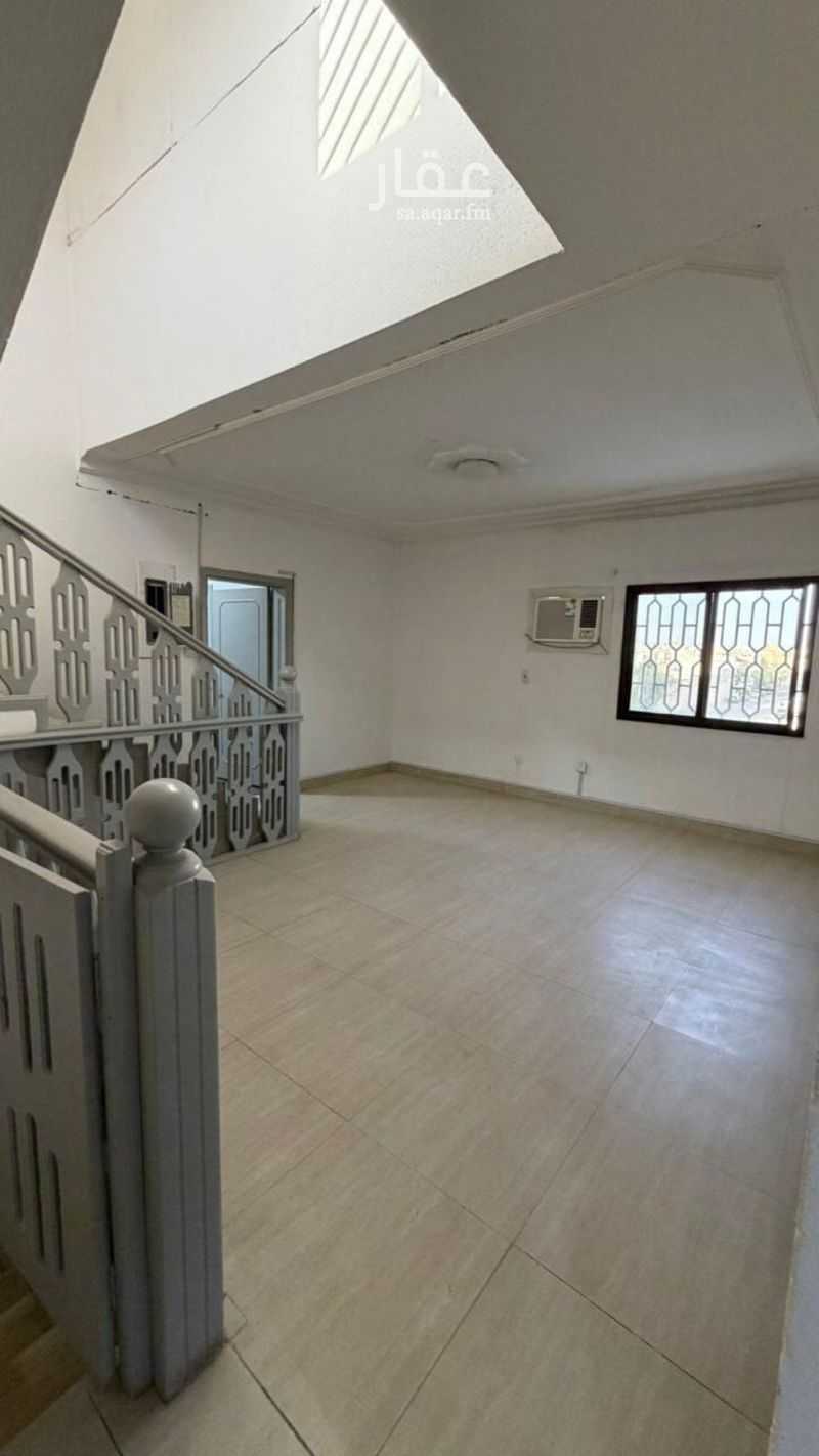 8 bedroom villa in Al Mathar, Riyadh 7