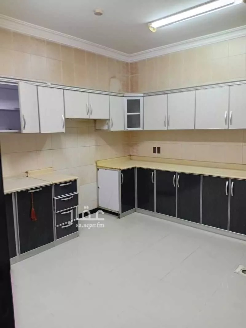 4 bedroom apartment in Al Jawharah, Eastern Province 19