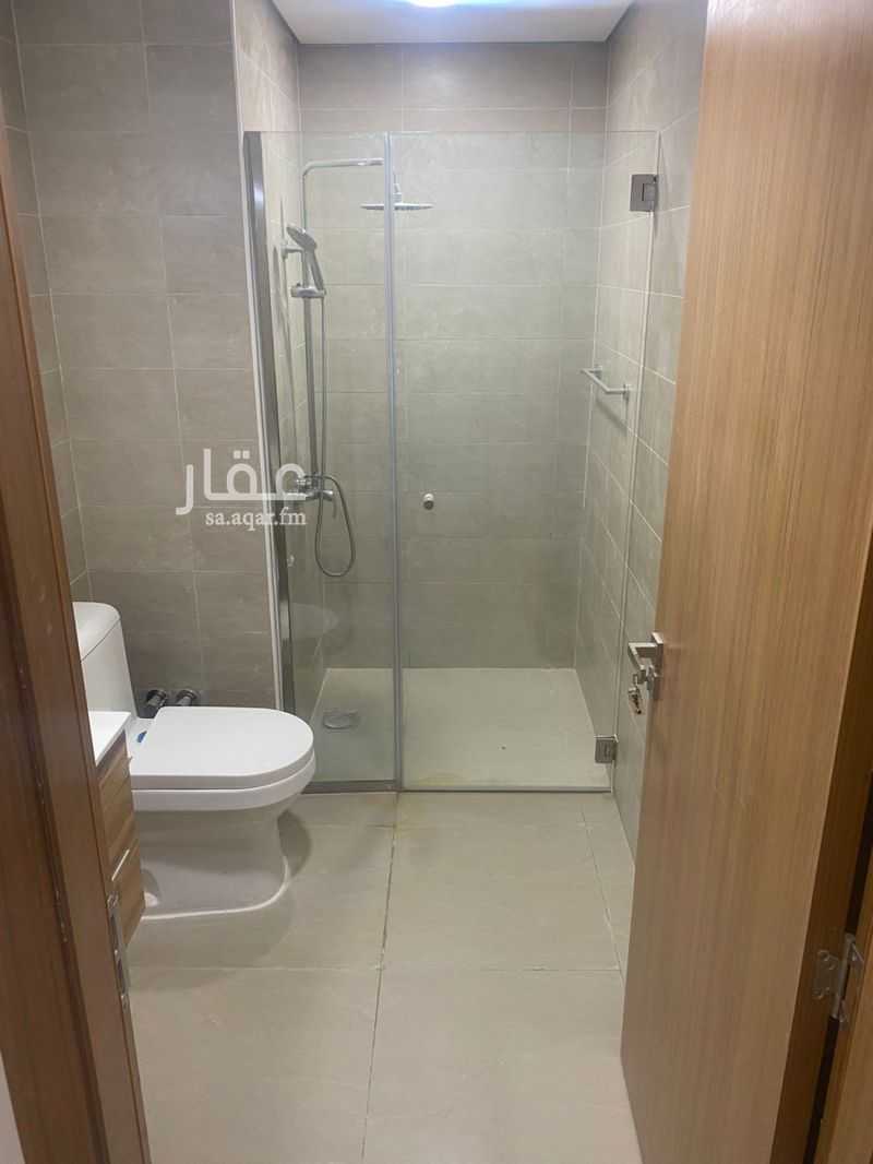 8 bedroom villa in Riyadh 18
