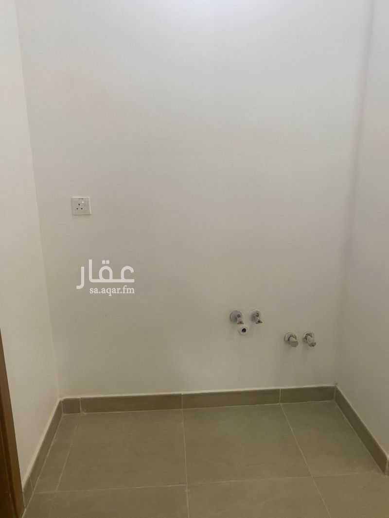 8 bedroom villa in Riyadh 21