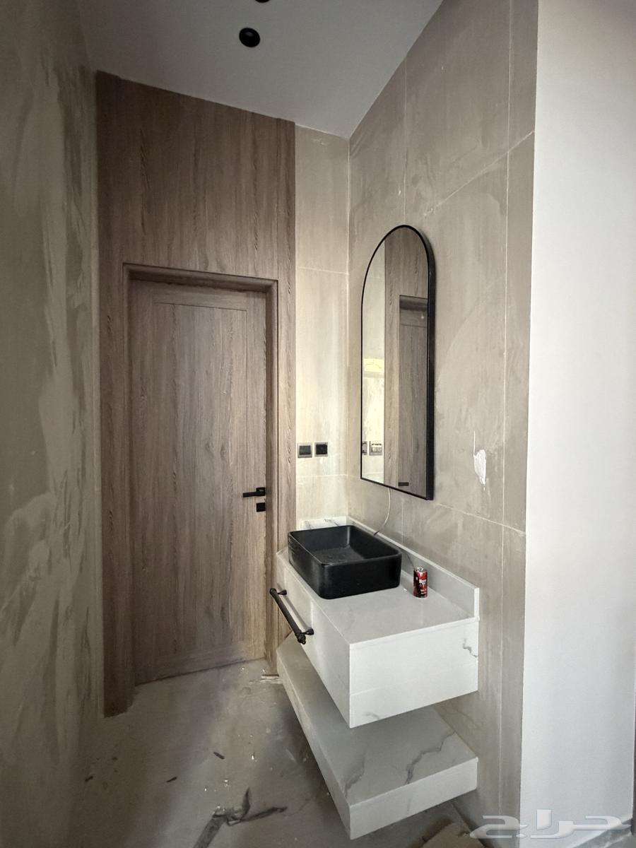 6 bedroom villa in Uhud, Eastern Province 12