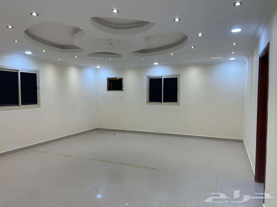 4 bedroom apartment in Al Rawdah, Eastern Province 3