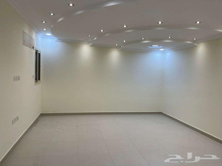 4 bedroom apartment in Al Rawdah, Eastern Province 9