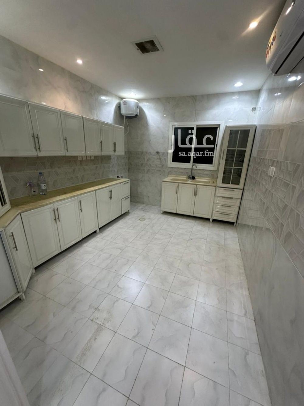 4 bedroom apartment in Riyadh 6