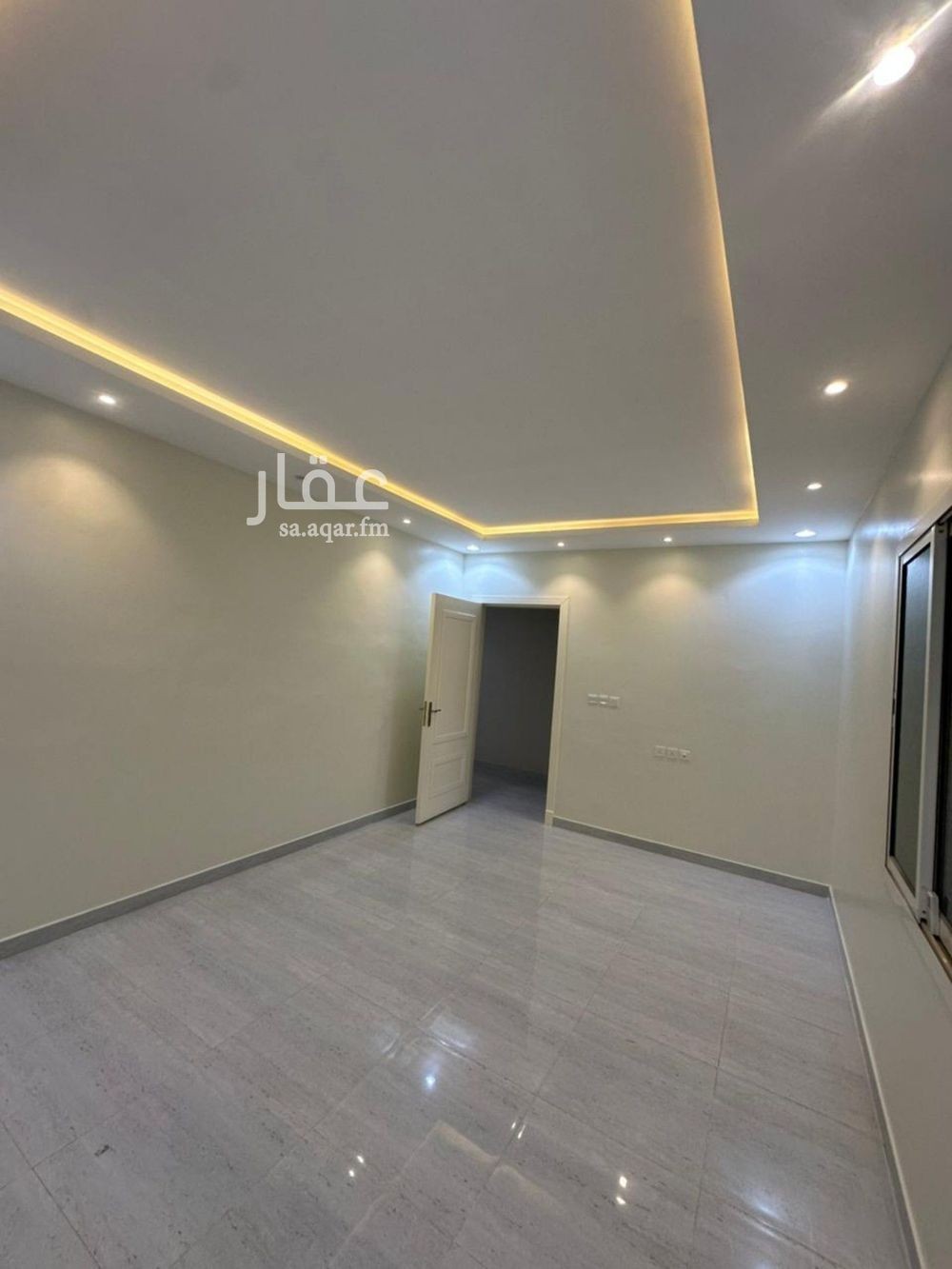 4 bedroom apartment in Riyadh 8